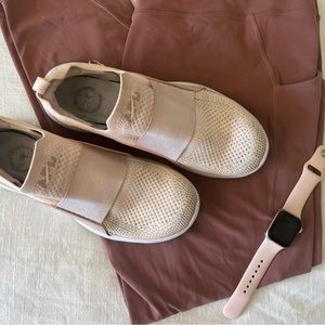 APL 🍂🍁 Athletic Propulsion Labs Techloom Bliss